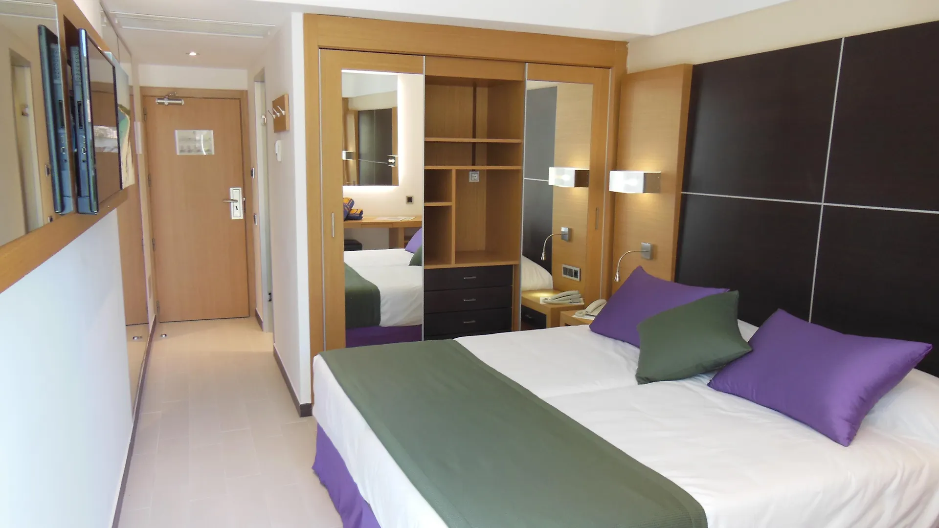 Hotel Isla De Cabrera Colonia de Sant Jordi 3*,